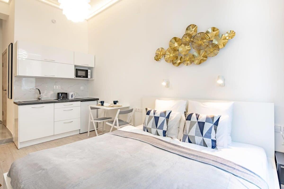 Ultra Central - New - Comfy Studio Boedapest Buitenkant foto
