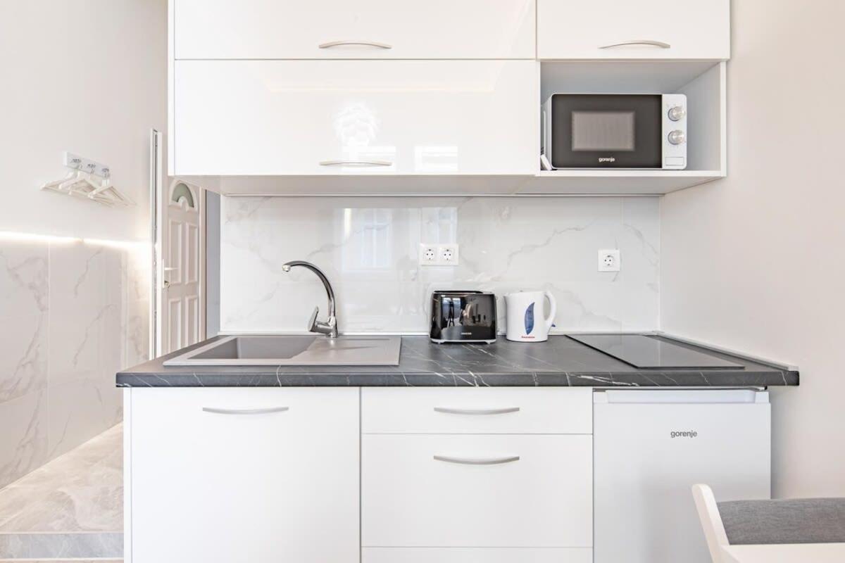 Ultra Central - New - Comfy Studio Boedapest Buitenkant foto